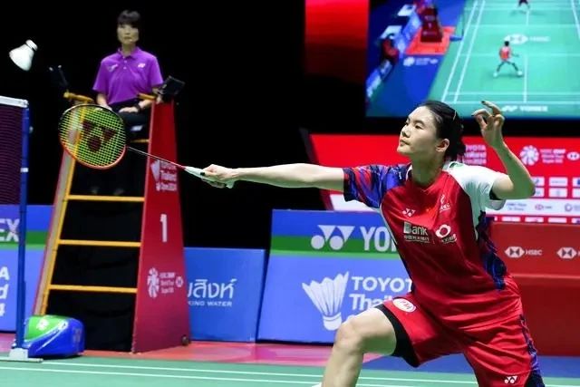 上崭露头角 上崭露头角