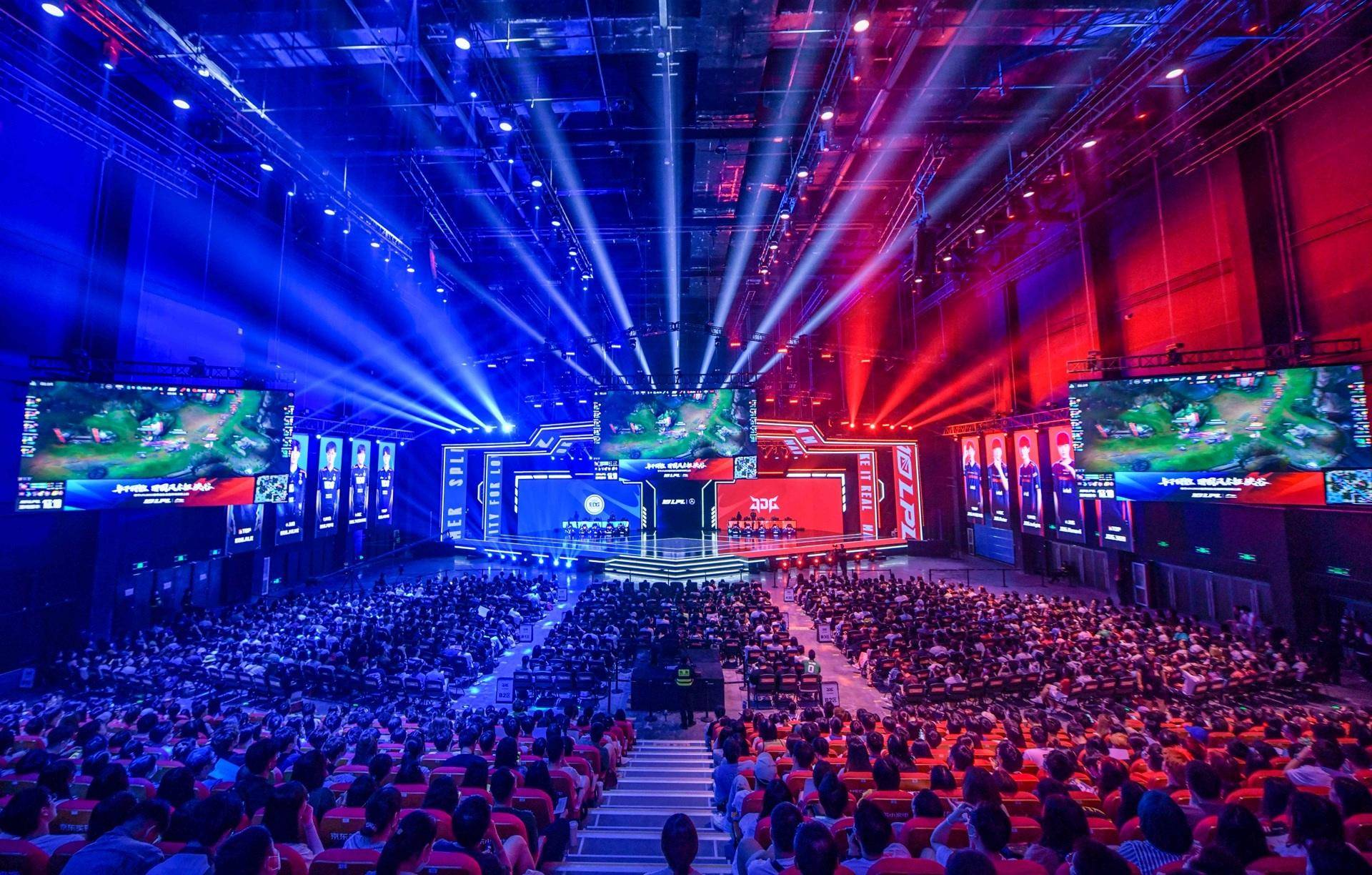 一场力量与 一场力量与