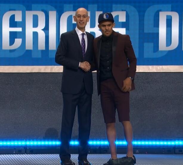 手牌数据库 手牌数据库